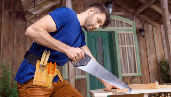 How-to-Become-a-Carpenter-in-Australia - Featured Image